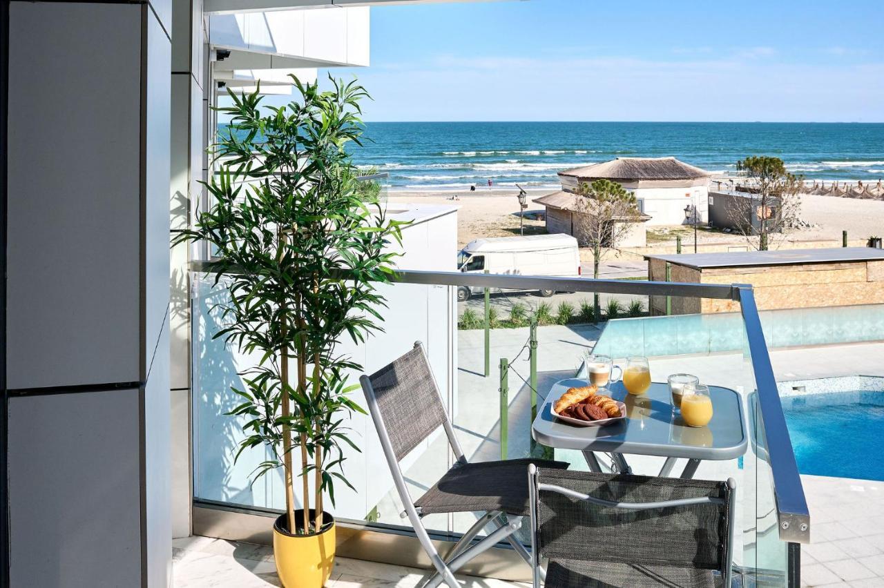 Vlezal Apartment Spa&Pool Beach Resort Mamaia Exterior foto